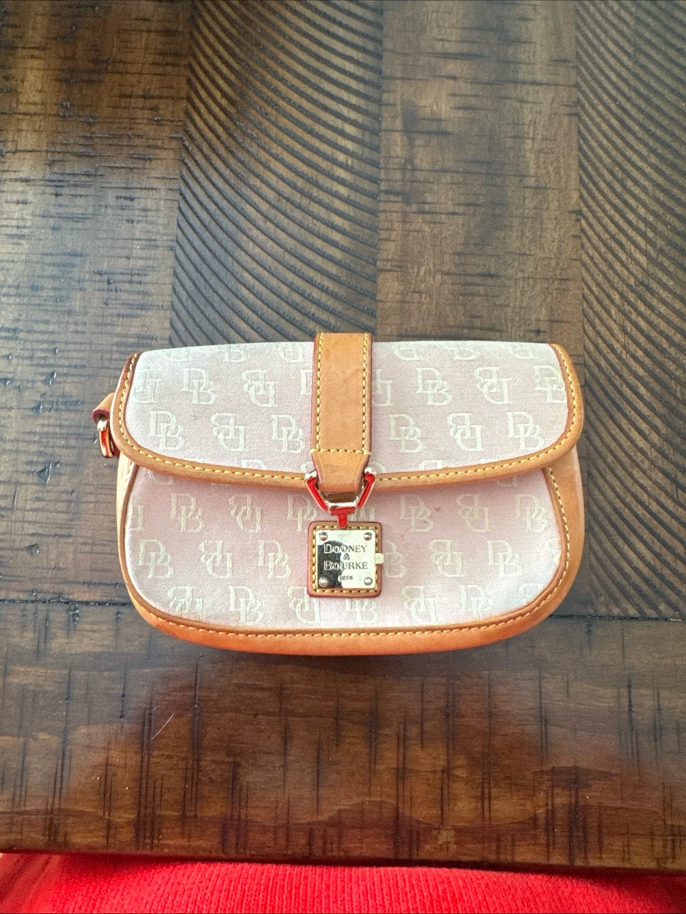 Dooney & Bourke Signature Logo Toggle Wristlet Pink / Tan READ